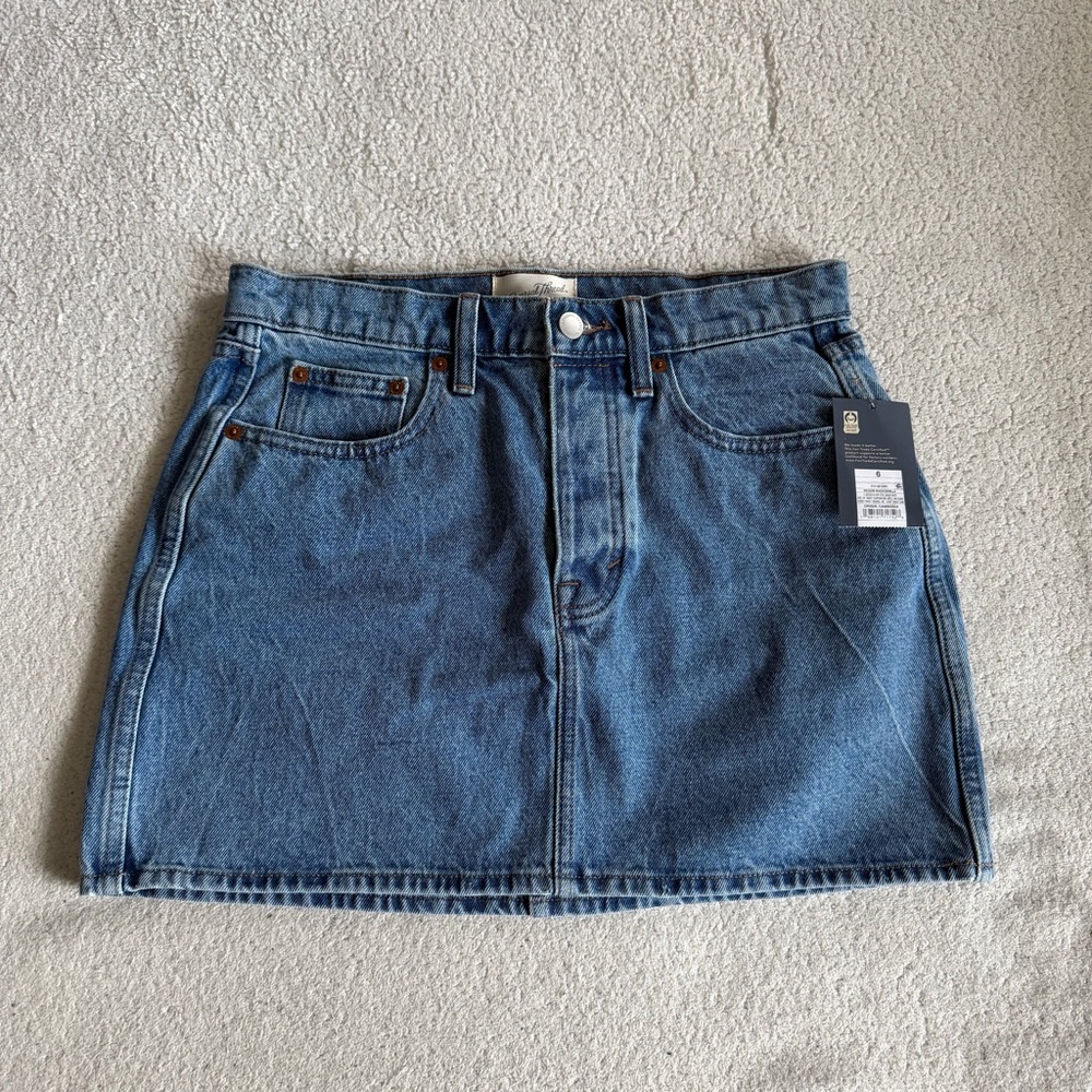 UNIVERSAL THREAD MINI SKIRT